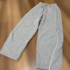 GU パンツ