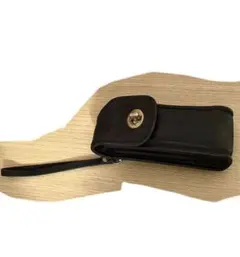 オールドコーチ レザー　ターンロック　リストレット　ミニポーチ