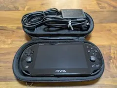 PS Vita 本体 PCH-2000 充電器 ゲームソフト付き 動作確認済み