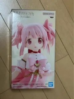 劇場版 魔法少女まどか☆マギカ 鹿目まどか フィギュアのサムネイル