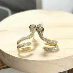スネーク イヤーカフ スタッドピアス レディース ゴールド ヘビ 蛇 イヤリング