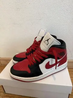 WMNS NIKE AIR JORDAN 1 MIDハイカット 24.5cm