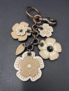 COACH コーチ ティーローズ バックチャーム キーホルダー レザー