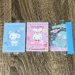 サンリオ ウエハースカード ハローキティ　ハンギョドン　シナモン