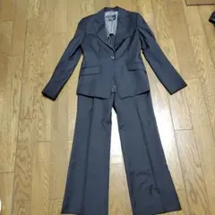 美品★ボナジョルナータ★パンツスーツ★М＆L★黒ブラック★薄いストライプ
