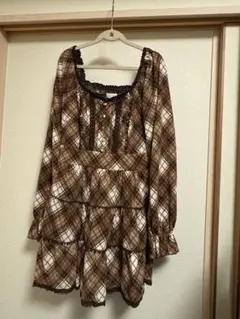 チェック柄長袖ワンピース