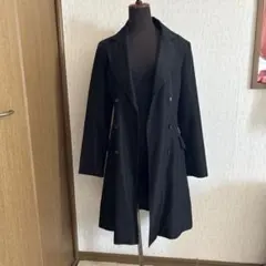 美品！ブラック ダブルブレスト トレンチコート　光沢感あり！