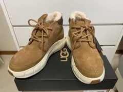 UGG ブラウン ハイカットブーツ