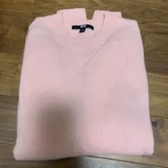 UNIQLO プレミアムラムクルーネックセーター