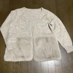 レディースニットカーディガン　Ｌ〜ＬＬ　前のボアーの切り替えがフワフワ　暖かい