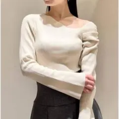 【新品未使用タグ付】Sustainableアシメギャザーニットプルオーバー