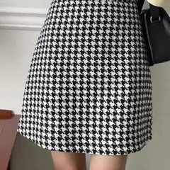 ハウンドトゥースタイトスカート