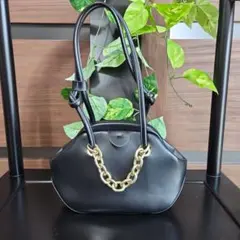 ROYAL PARTYブラックハンドバッグ ゴールドチェーン