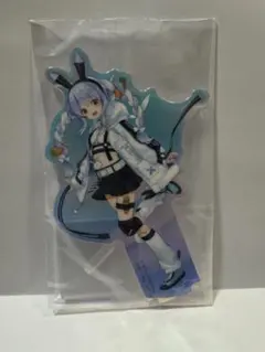 ホロライブ　一番くじ　オーロラアクリルスタンド　兎田ぺこら