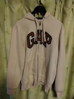 いそべ餅様専用　　GAP ベージュ M フルジップパーカー