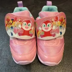 ドキンちゃんシューズ　アンパンマン
