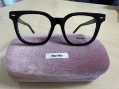 miu miu ブラック サングラス ケース付き
