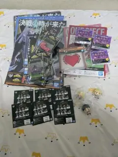 10月一番くじ　ヒロアカ&ワンピース&進撃下位賞　　35個セット