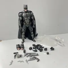 MAFEX バットマン (ジャスティス・リーグ) Amazon.co.jp: MEDICOM TOY MAFEX バットマン (ザック・スナイダーズ
