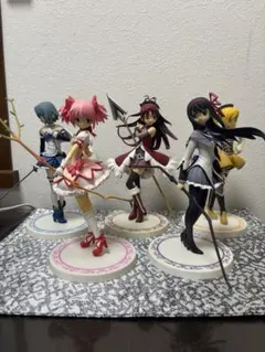 魔法少女まどか☆マギカ フィギュアセット 5体