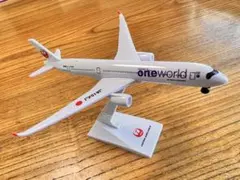 【新品】JAL one world JA15xJ 航空機模型 約10cmのサムネイル