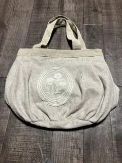 サマンサモスモス　ウール混刺繍入りトートバッグ