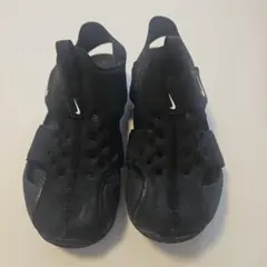 Nike サンレイプロテクト　19.0cm