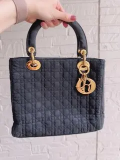 極美品Dior ベージュ キルティング ハンドバッグ-** 極美品Dior ベージュ キルティング ハンドバッグ-**