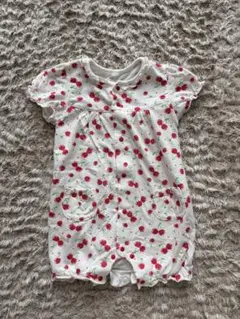 さくらんぼ柄ロンパース