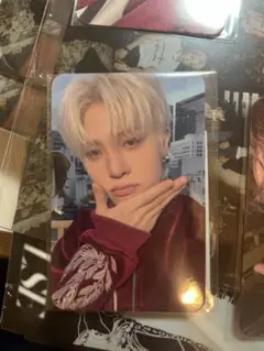 Item thumbnail for item cb822ec0-718b-4a7f-8e7b-1dd6ab150ef3