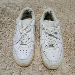 Nike Air Force 1 ホワイトスニーカー