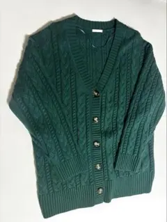 GU グリーン ケーブル編み カーディガン