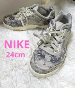 ナイキ エアジョーダン5 24センチ DA8016-100 総柄 レトロ LOW