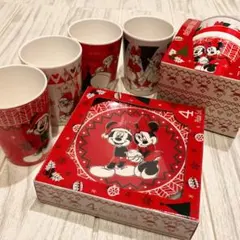 ディズニーストア　ミッキー他クリスマス食器プレート他カップ等12P セット新品