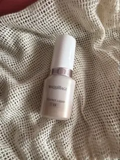 MAQuillAGE エッセンスリキッド EX オークル 10