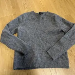 グレー ニットセーター UNIQLO