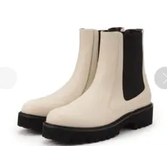 インディビ　新品未使用サイドゴアブーツ