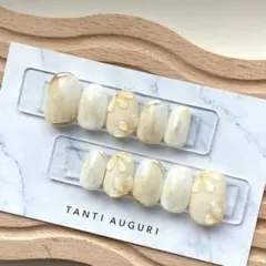 【オーダー専用】ぷっくりフラワー　ニュアンスネイル　成人式　結婚式　卒業式