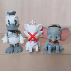 ディズニー　フィギュア　ドナルドダック　ダンボ