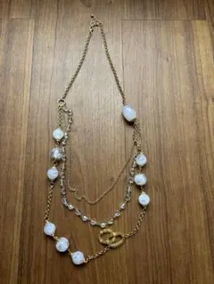 ホワイトストーン　ゴールド　天然石　ロングネックレス　セレクトショップ