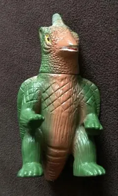 サンガッツ本舗 シンゴジラ 東宝怪獣総進撃 ソフビ 第四形態