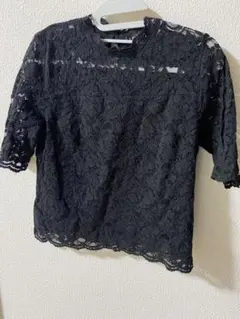 黒レース半袖トップス