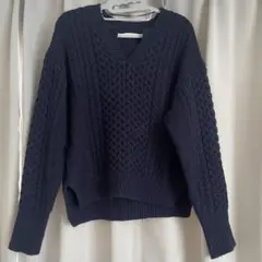 GU ケーブルキーネックセーター　Lサイズ