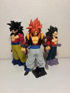 ドラゴンボールGT 超サイヤ人4 ゴジータ 孫悟空 ベジータ セットのサムネイル