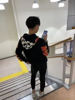 bristol人気柄希少パーカーSサイズ完売品最終値下げ破格