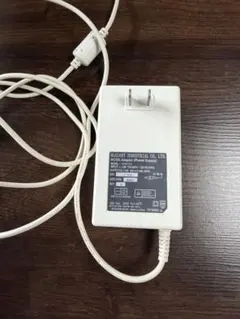 アムウェイ　浄水器1の 電源アダプターのサムネイル