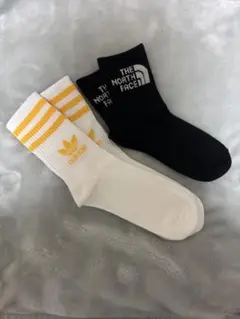 Adidas & The North Face ソックス 2足セット
