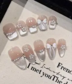 ラグジュアリーパールリボンネイルチップ 付け爪 ワンホン 韓国