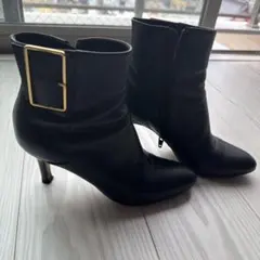 美品 PELLICO ペリーコ レザー ショートブーツ スタッズ付 37 - メルカリ