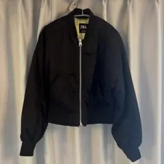 ZARA MA-1ブラックのサムネイル